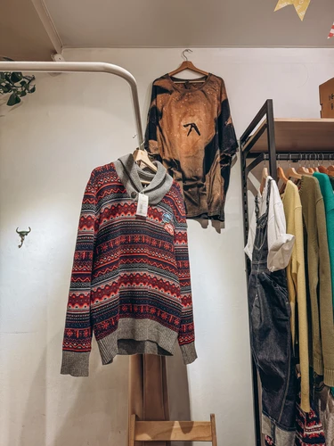 Винтажный магазин Kostrov Store в Санкт-Петербурге — раритетные бренды на Пушкинской, 11